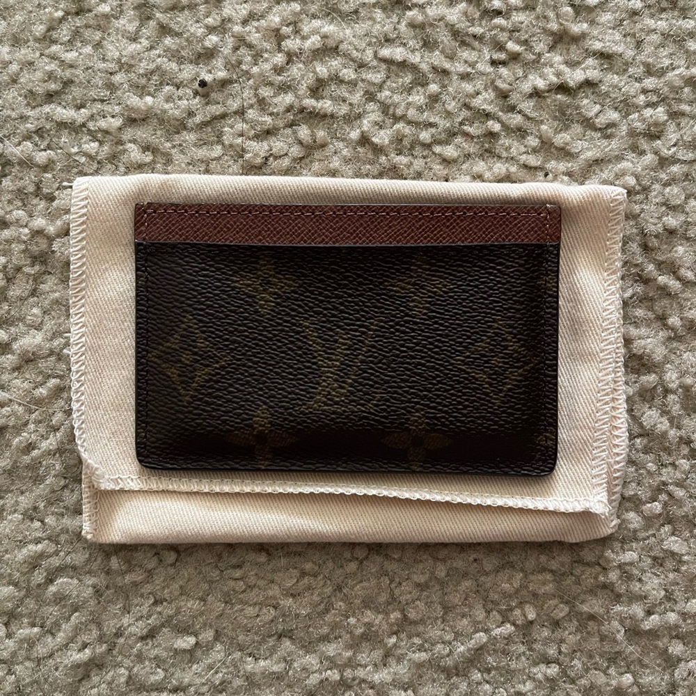 Louis Vuitton Monogram Card Holder